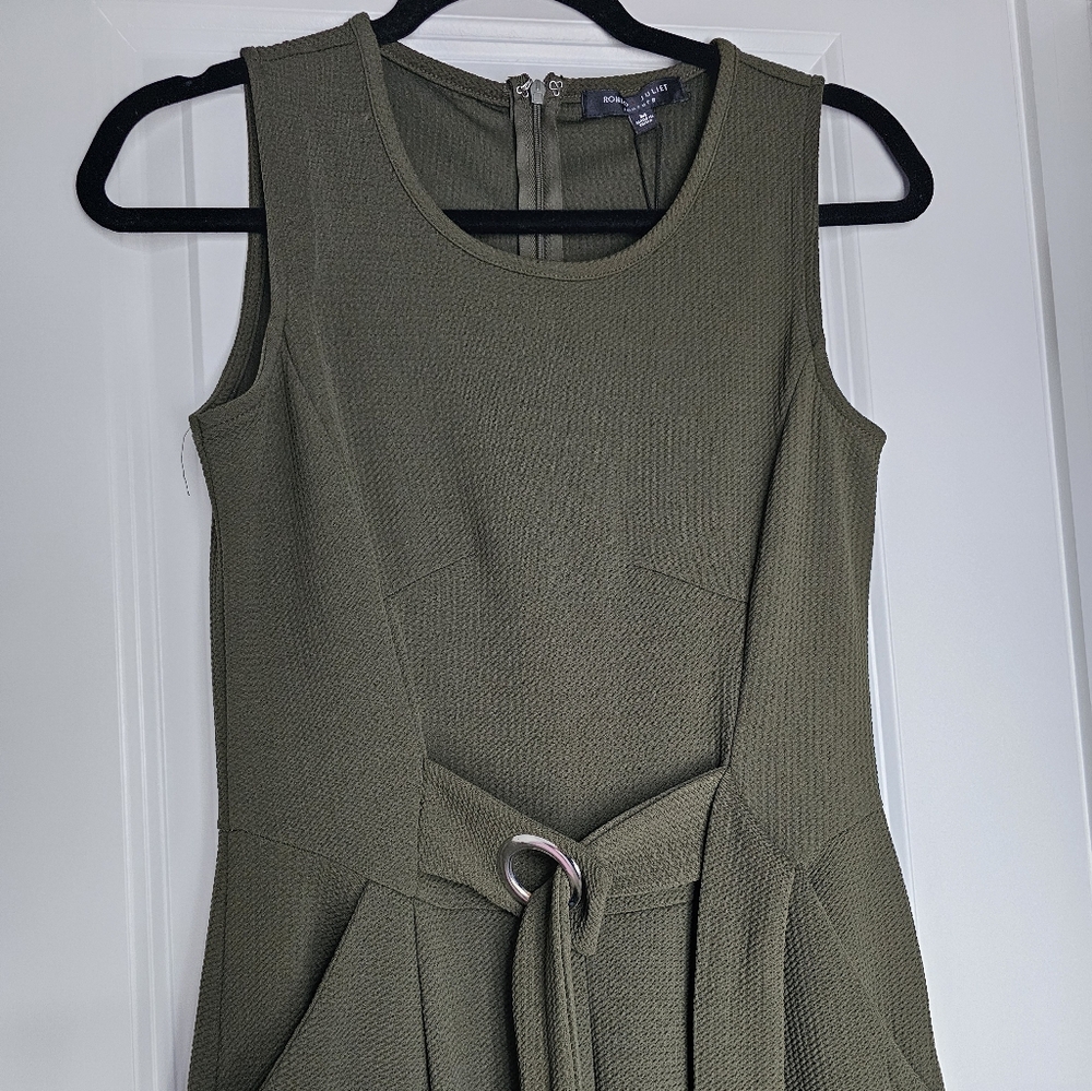 Green jumpsuit with tie